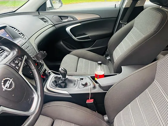 Opel Insignia 2010 photo 4
