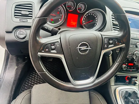 Opel Insignia 2010 photo 5
