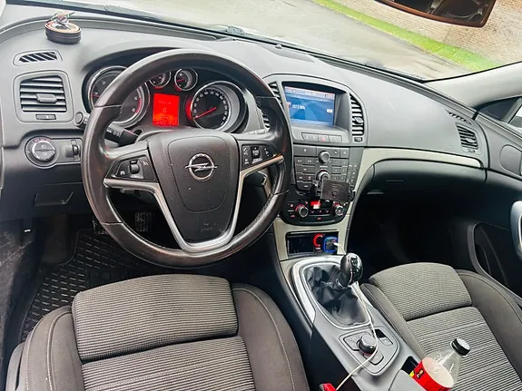 Opel Insignia 2010 photo 3