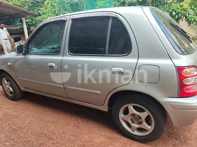 Nissan March 2000 photo 3