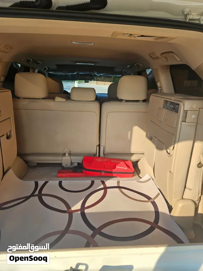 Toyota Land Cruiser 2014 photo 4