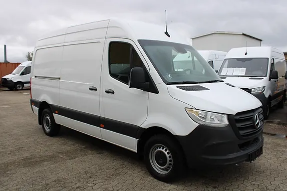 Mercedes-Benz Sprinter 317 2021 photo 3