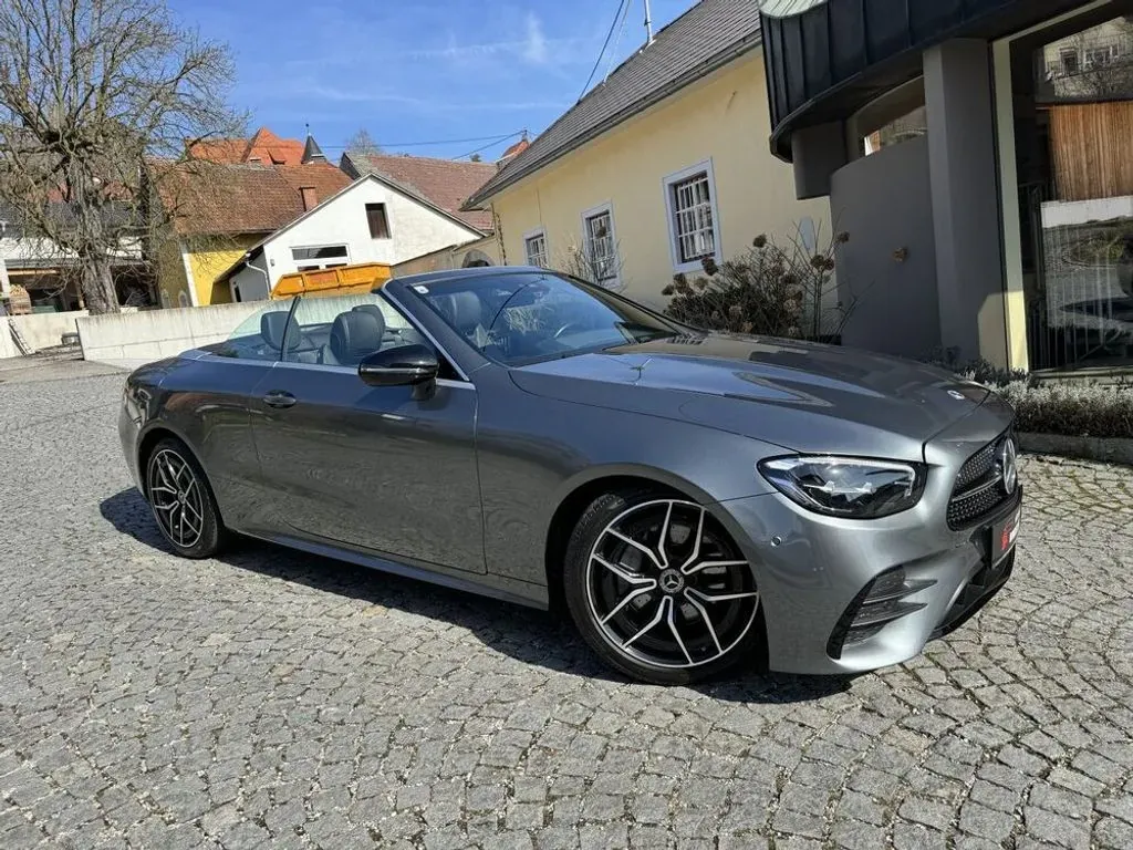 Mercedes-Benz E-Class 2022 photo 3
