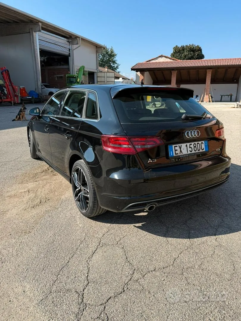 Audi A3 2014 photo 2
