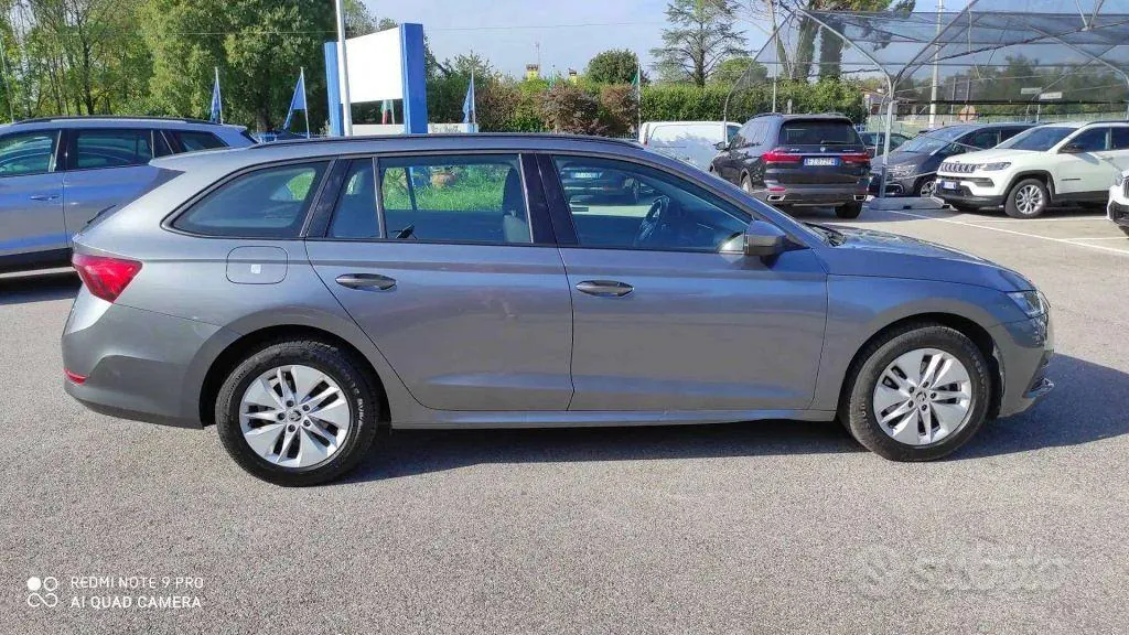 Skoda Octavia 2023 photo 4