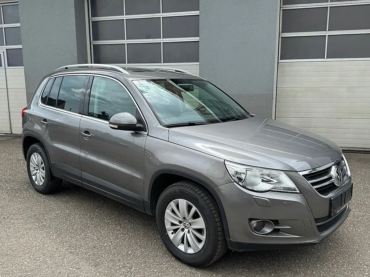 Volkswagen Tiguan 2009 photo 2