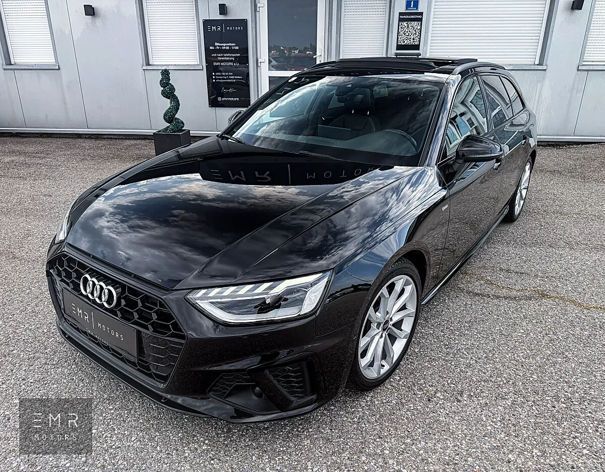 Audi A4 2022 photo 2