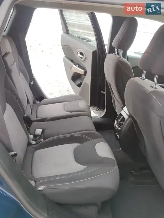 Jeep Cherokee 2017 photo 5