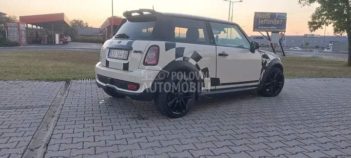 Mini Cooper S 2009 photo 5