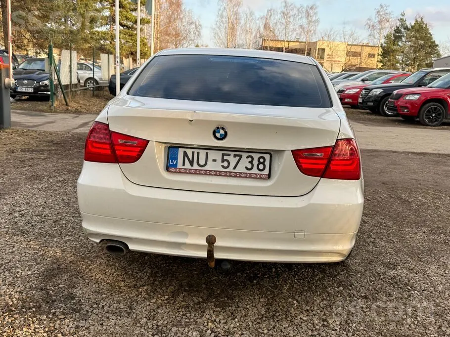 BMW 316 2010 photo 5