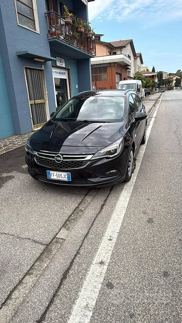 Opel Astra 2016 photo 3