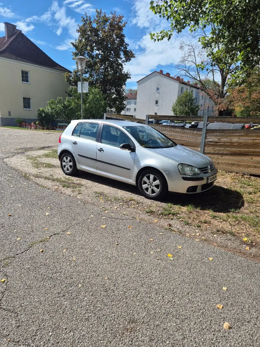 Volkswagen Golf 2007 photo 2