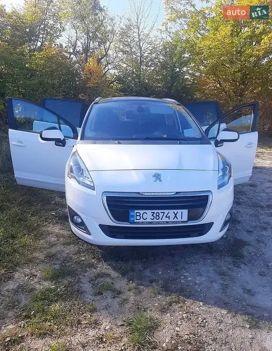 Peugeot 5008