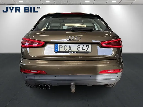Audi Q3 2012 photo 4