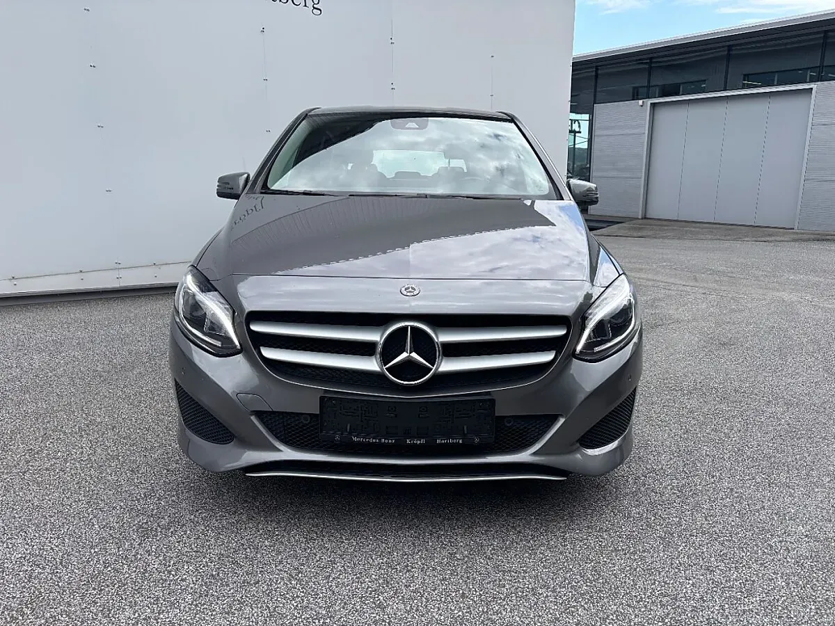 Mercedes-Benz B-Class 2017 photo 3