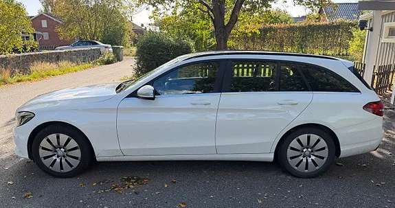 Mercedes-Benz C220 2015 photo 2