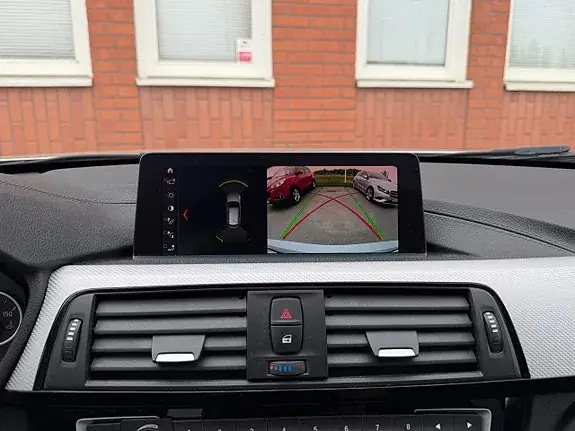 BMW 320D 2018 photo 3