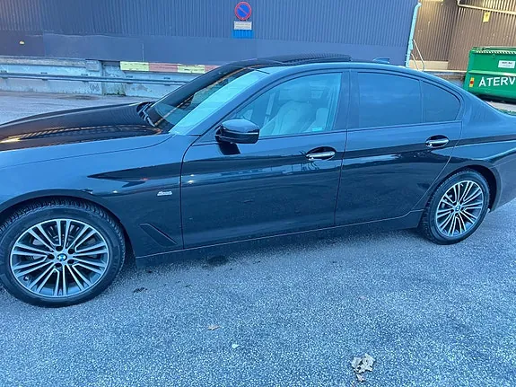 BMW 520D 2017 photo 2