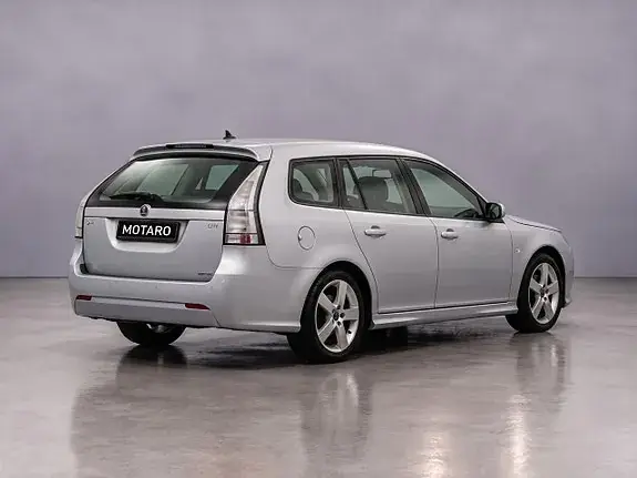 Saab 9-3 2010 photo 4