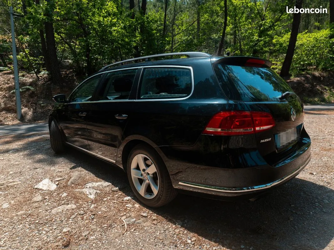 Volkswagen Passat 2013 photo 2