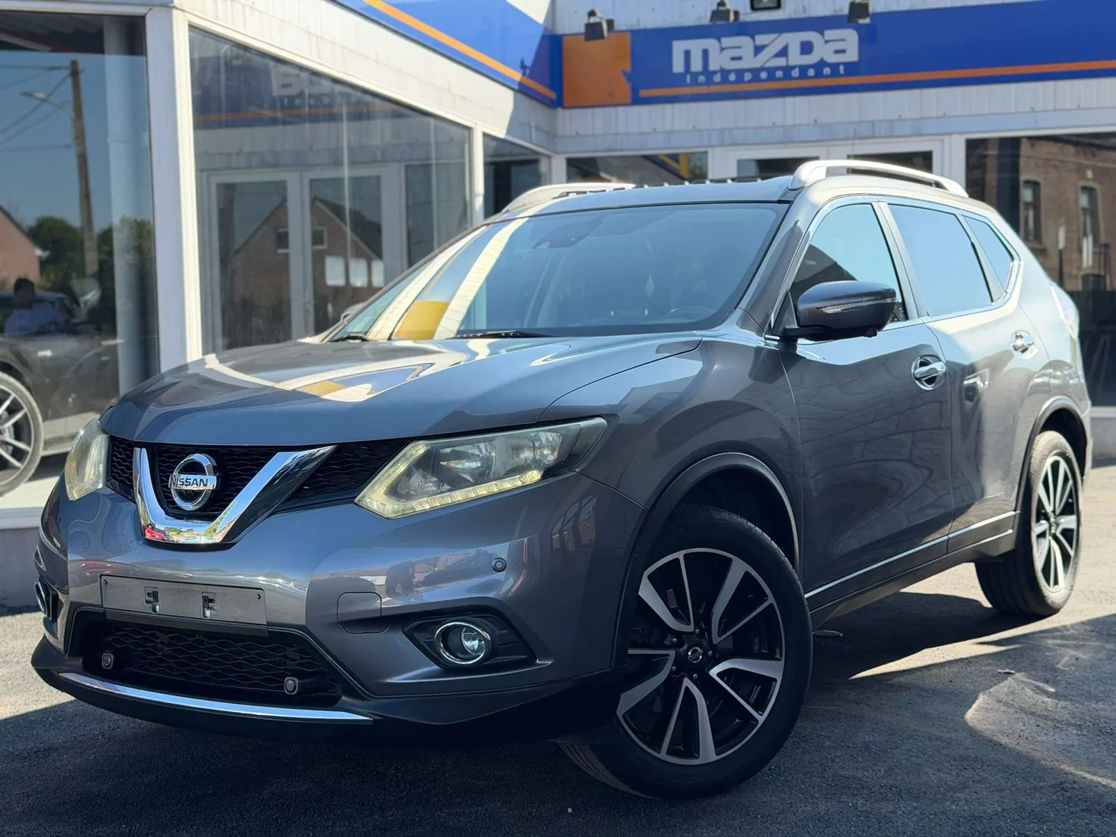 Nissan X-Trail 2015 photo 2