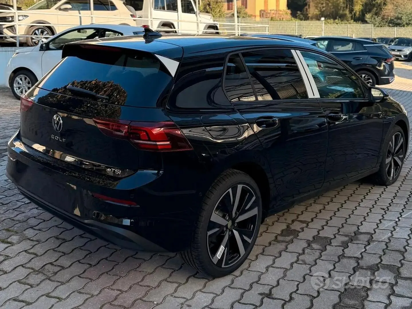 Volkswagen Golf 2026 photo 3