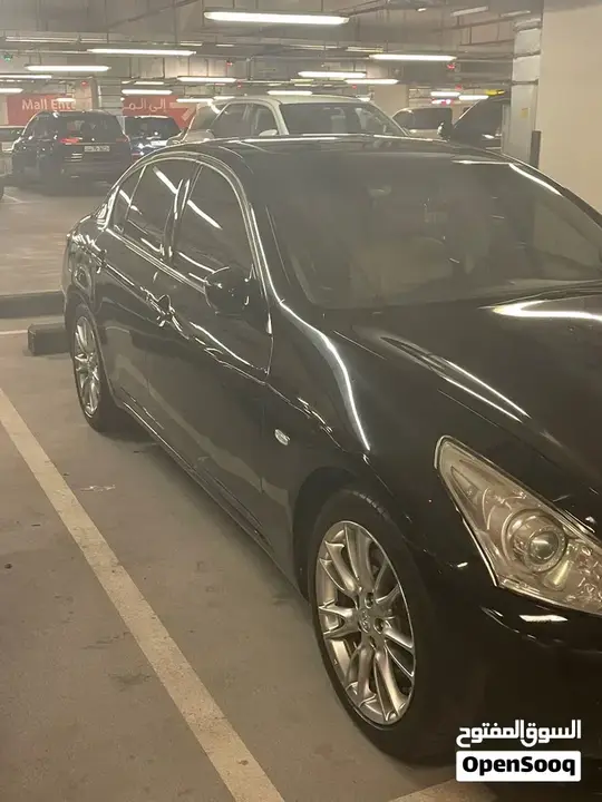 Infiniti G25 2012 photo 3