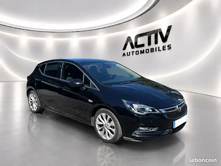 Opel Astra 2019 photo 3