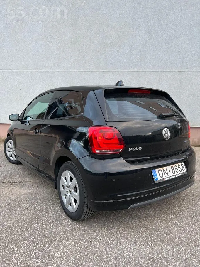 Volkswagen Polo 2012 photo 3