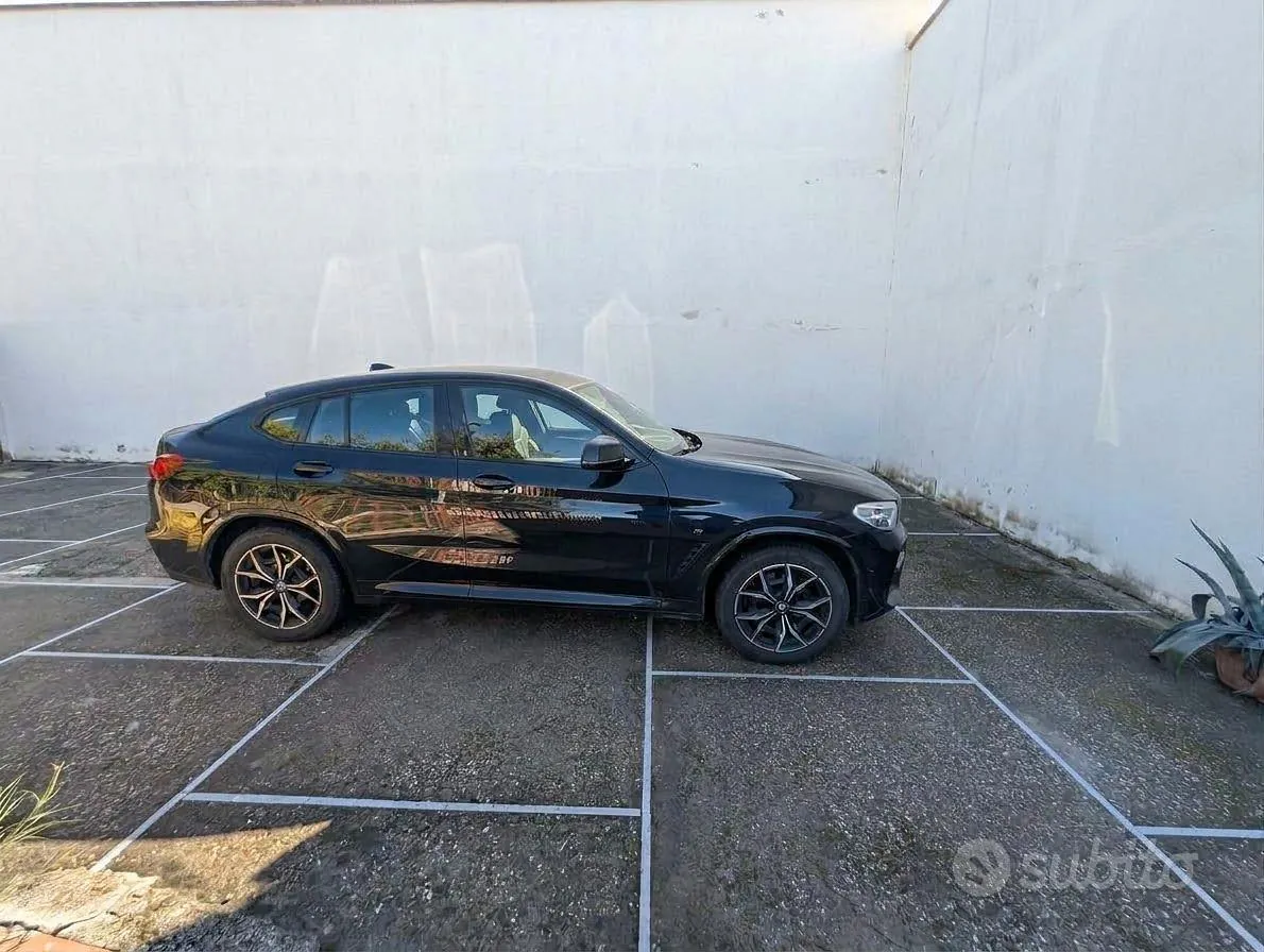 BMW X4 2022 photo 3