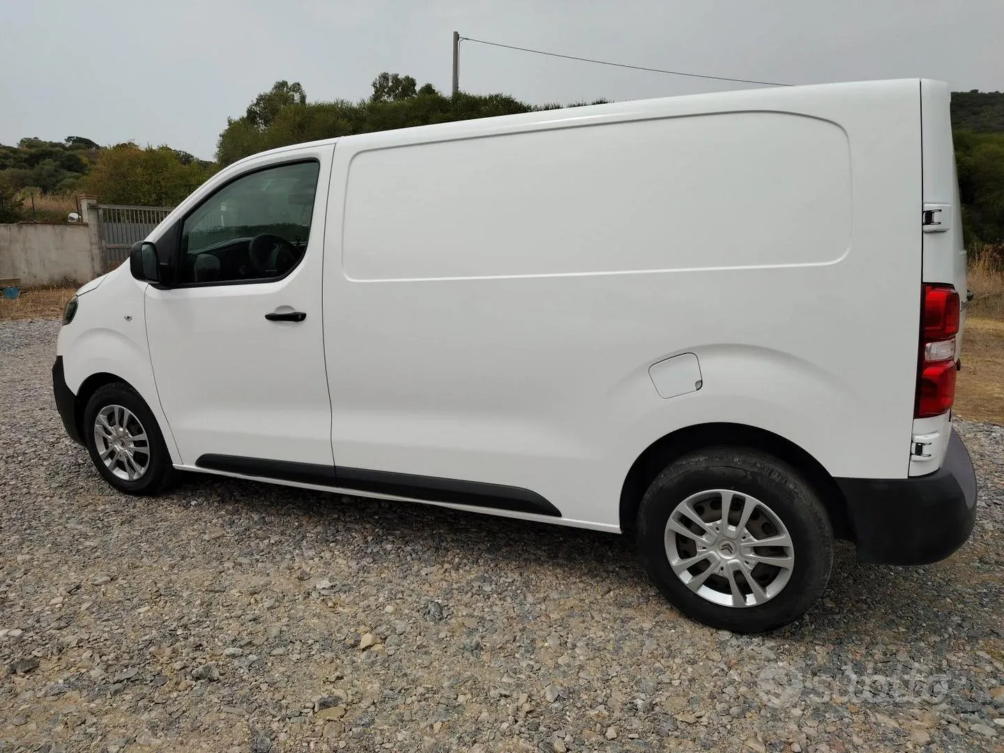 Citroen Jumpy 2018 photo 2