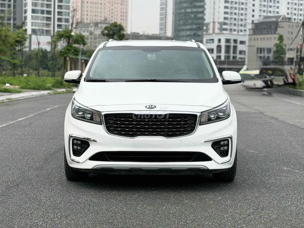 Kia Sedona 2020 photo 2