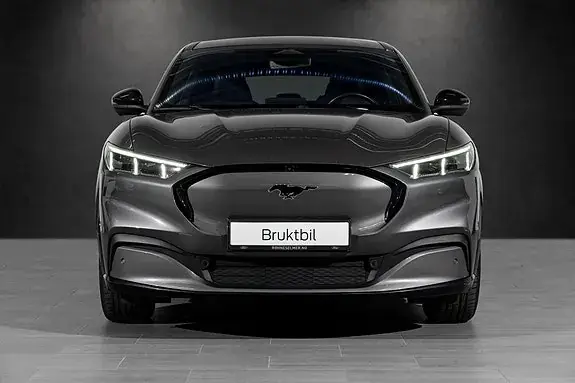 Ford Mustang Mach-E 2023 photo 2