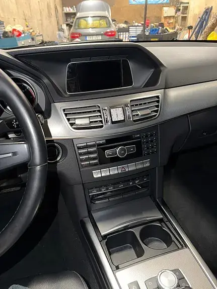 Mercedes-Benz E 220 2014 photo 3