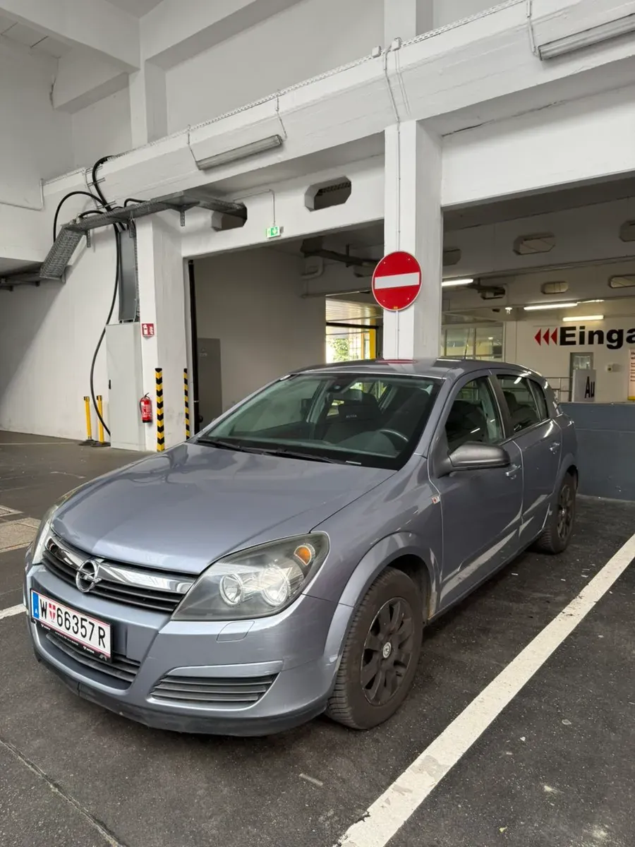 Opel Astra 2004 photo 3
