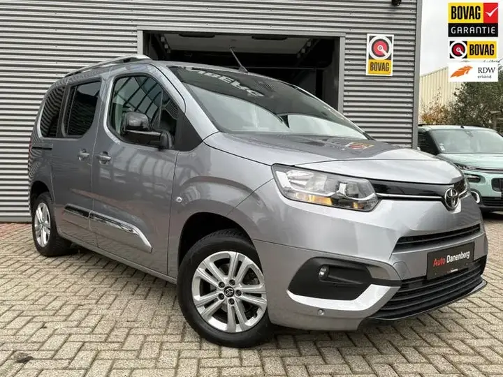 Toyota Proace City