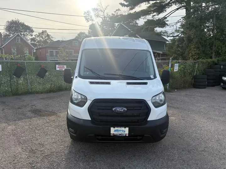Ford Transit 2020 photo 2