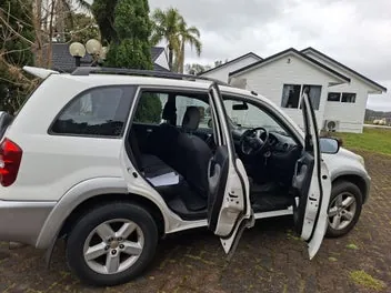 Toyota Rav4 2004 photo 4
