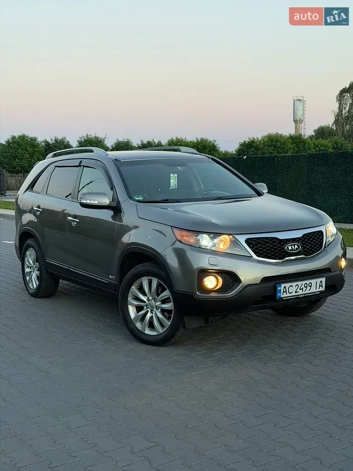 Kia Sorento 2011 photo 2