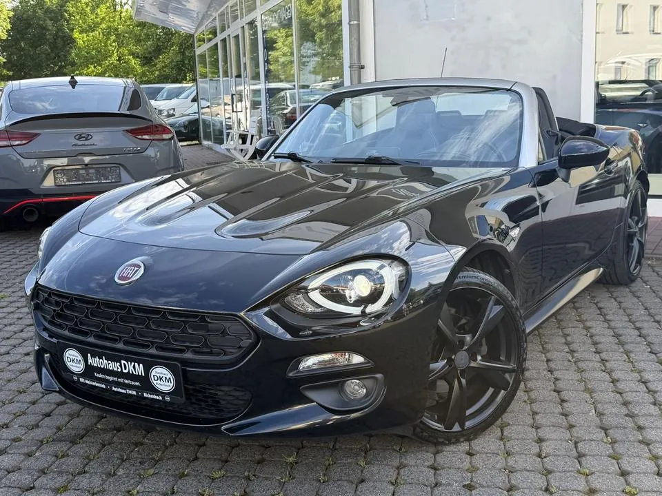 Fiat 124 Spider Lusso