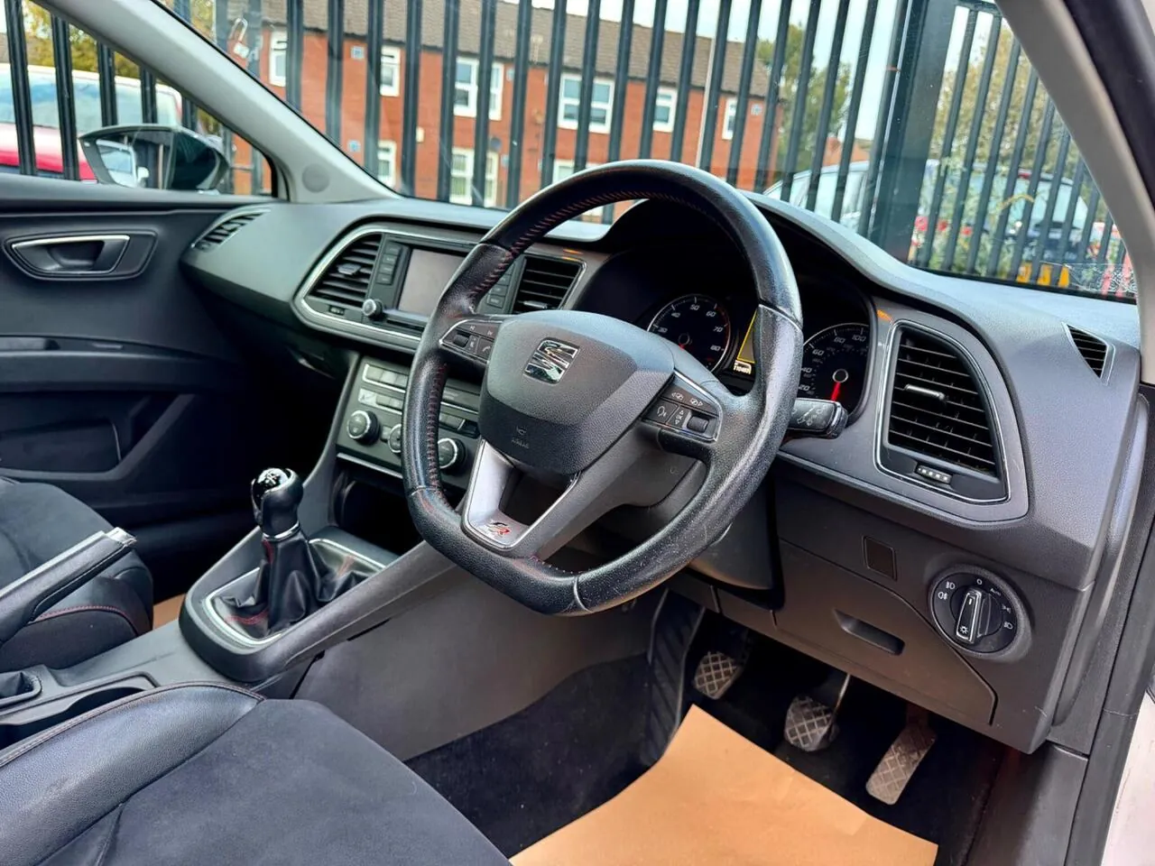 Seat Leon 2013 photo 4