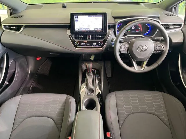 Toyota Corolla Sport Hybrid G Z 2018 photo 2