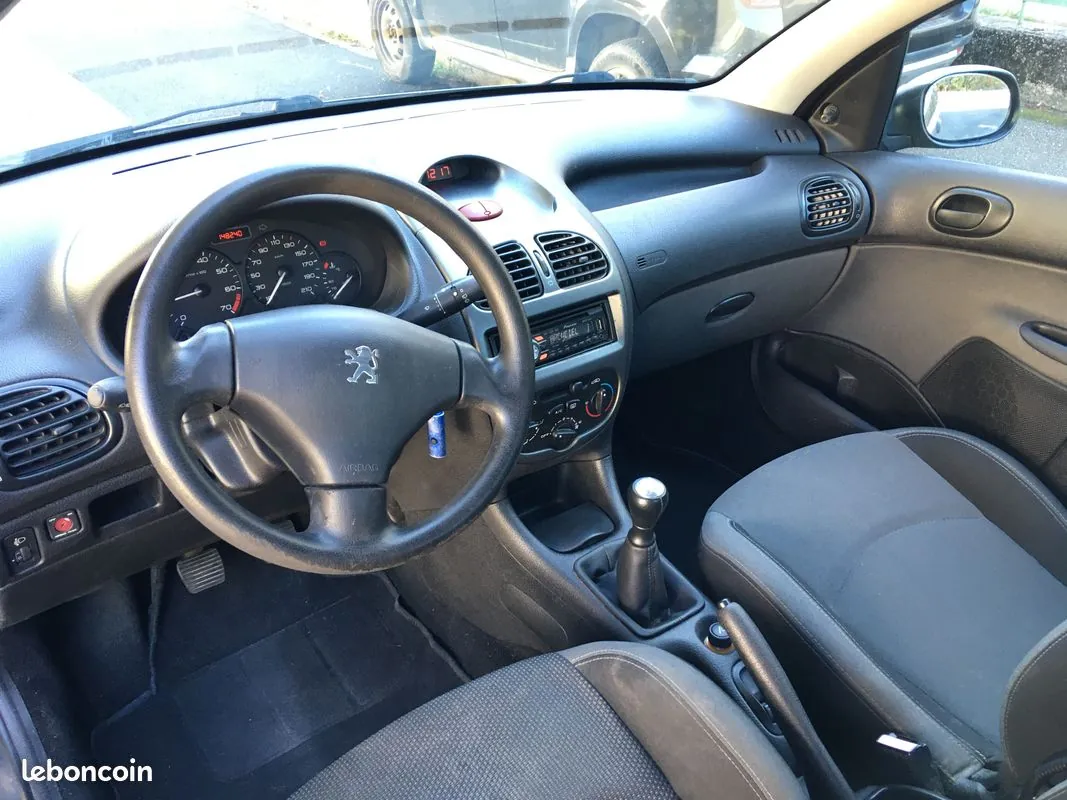 Peugeot 206 2006 photo 3