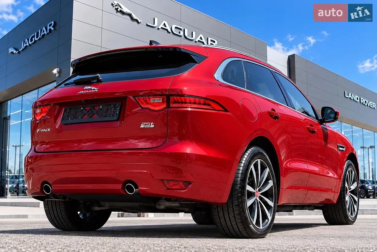 Jaguar F-Pace 2020 photo 3