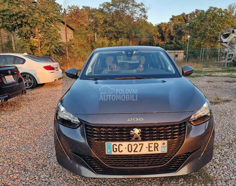 Peugeot 208 2021 photo 2