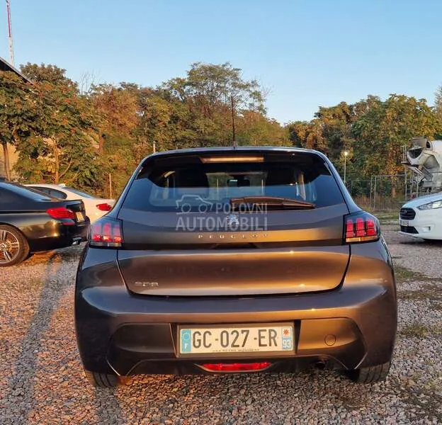Peugeot 208 2021 photo 5