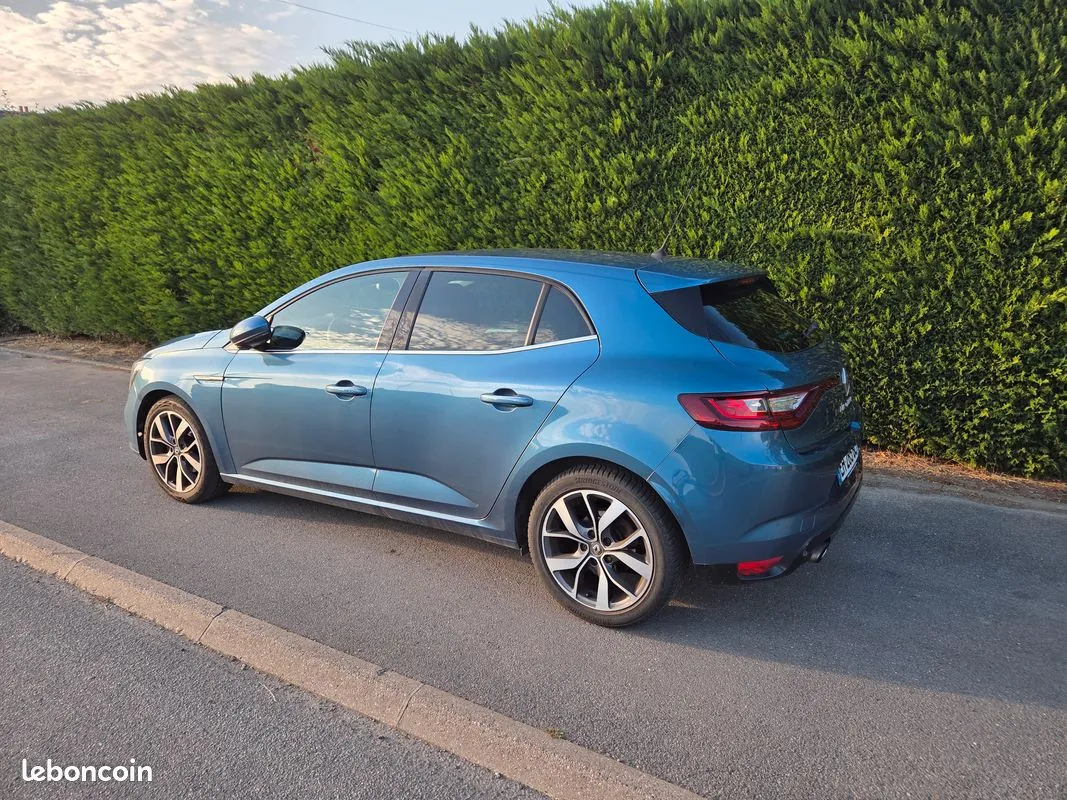 Renault Megane 2016 photo 4