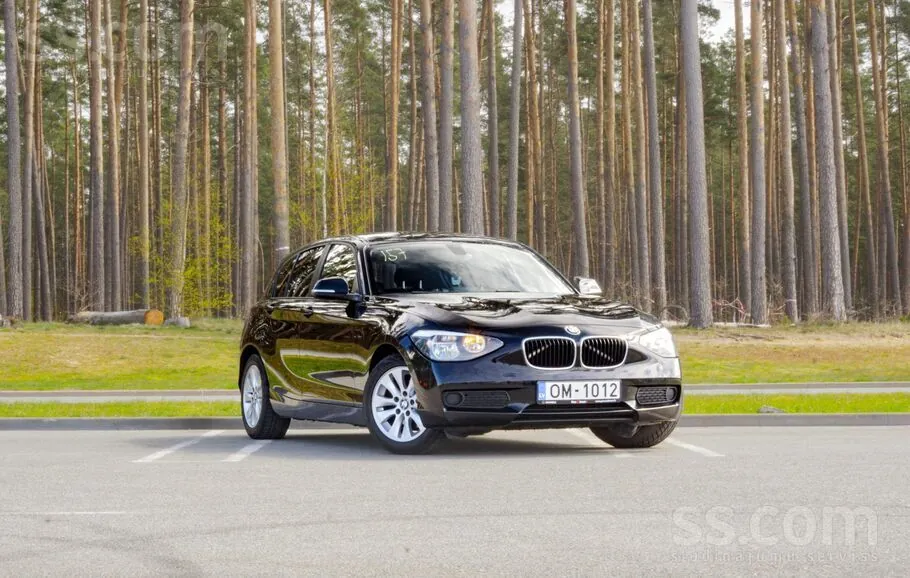 BMW 116 2011 photo 2