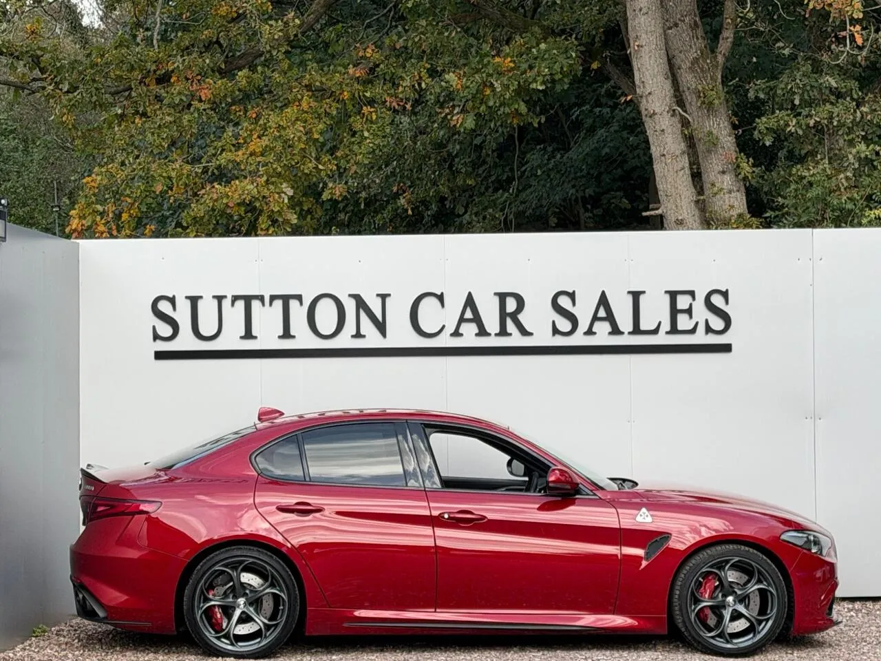 Alfa Romeo Giulia 2019 photo 2
