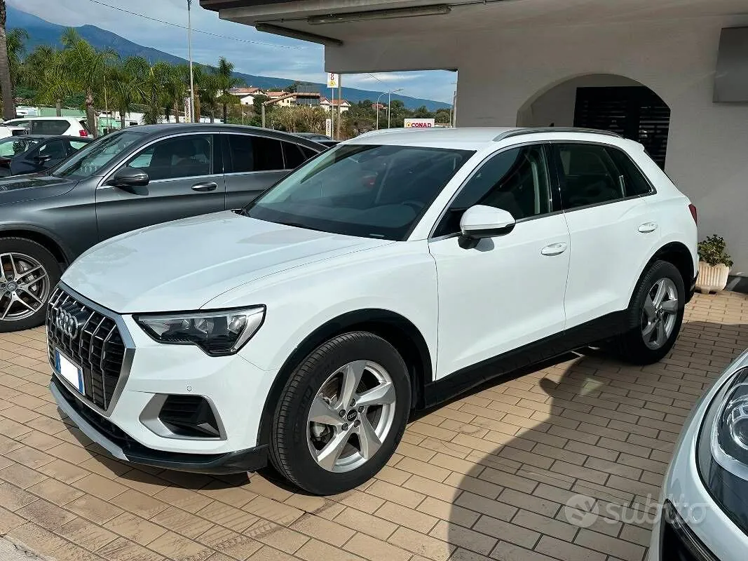 Audi Q3 2021 photo 3